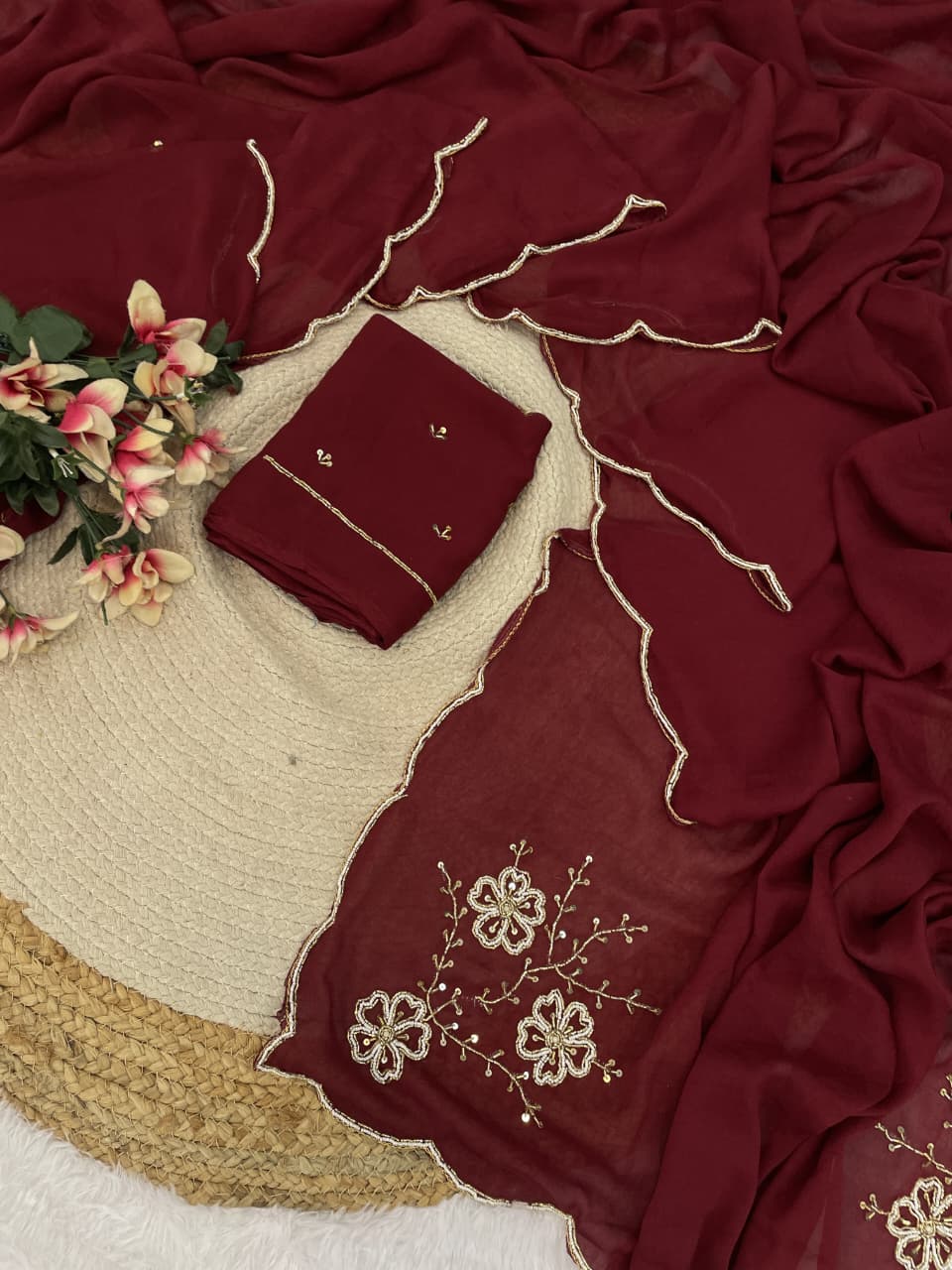 MAROON