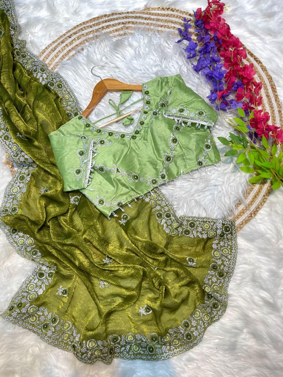 Green
