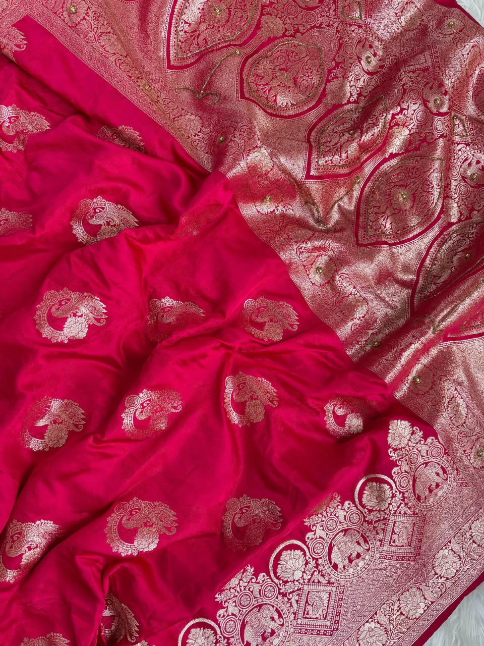 hot pink 
