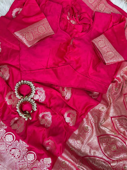 hot pink 
