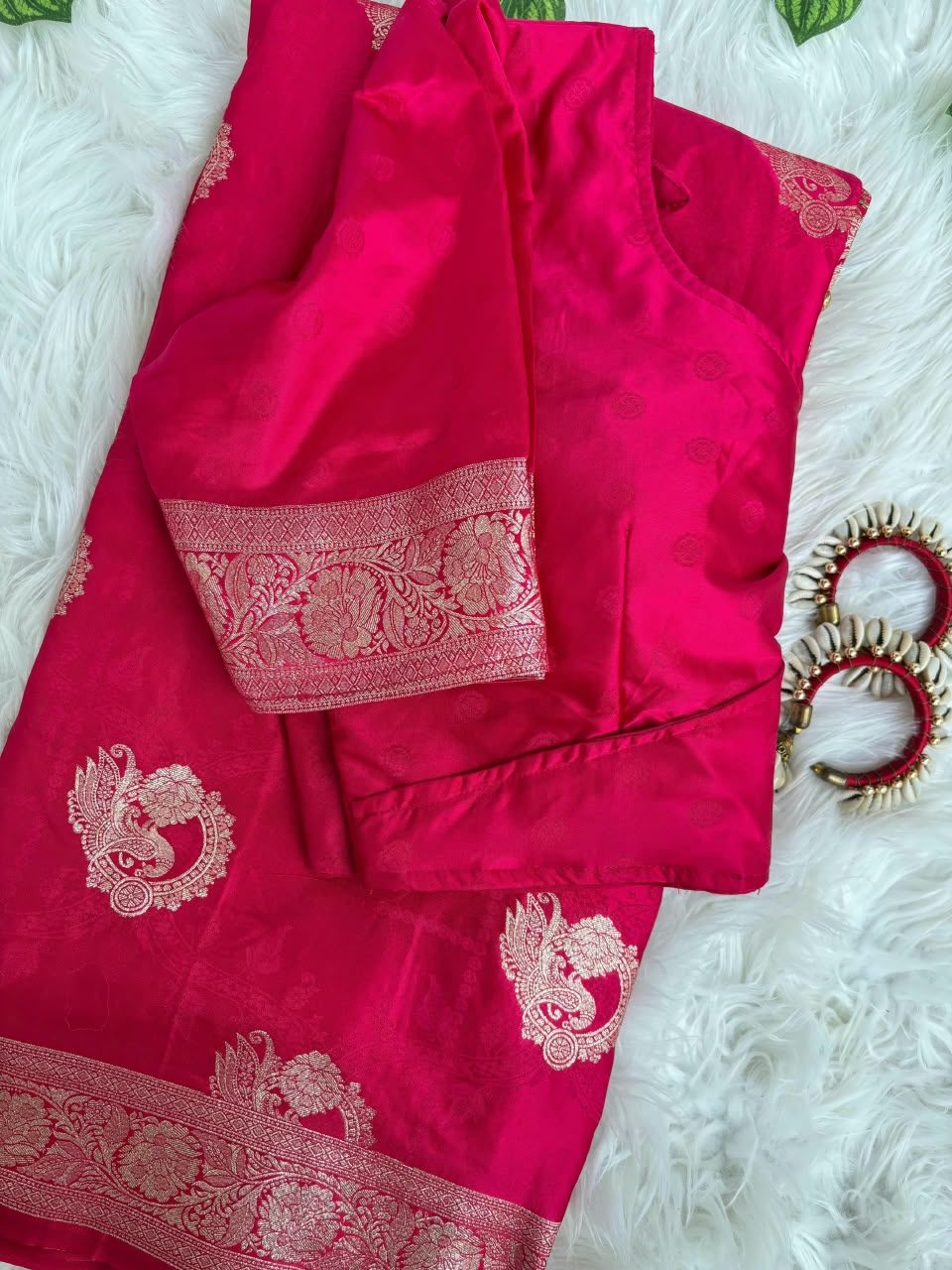 hot pink 
